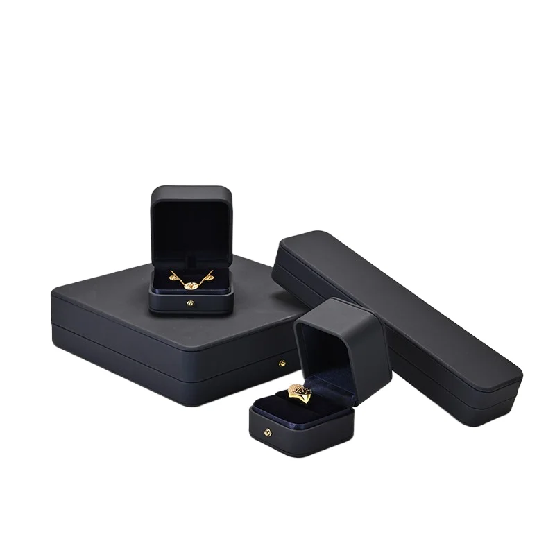 black-ring-box-luxury-ring-box-wedding-ring-box-ideas-3