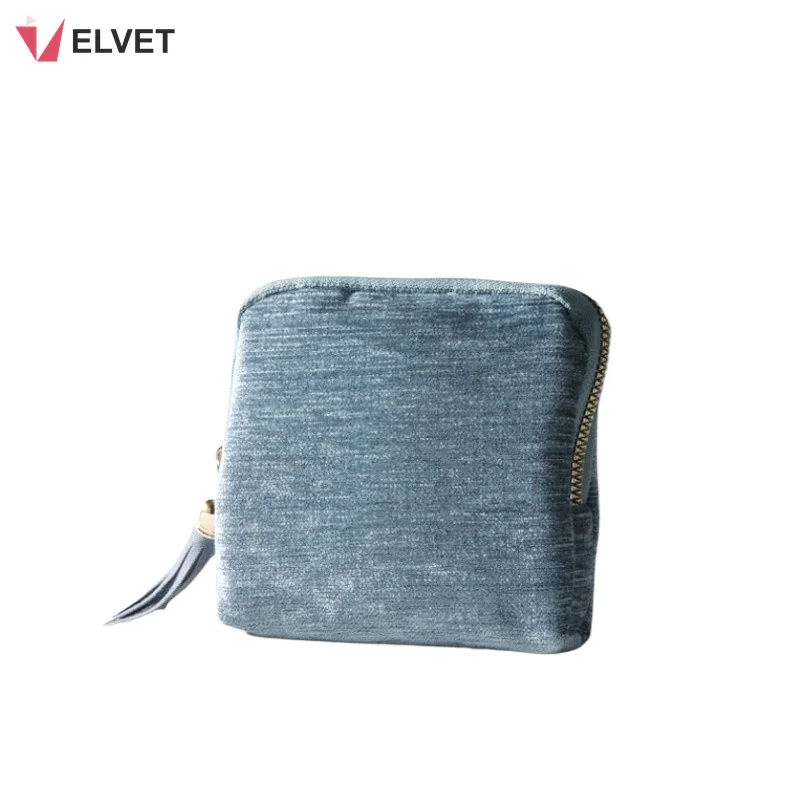 classic-tassel-chenille-velvet-zip-pouch-custom-logo-5