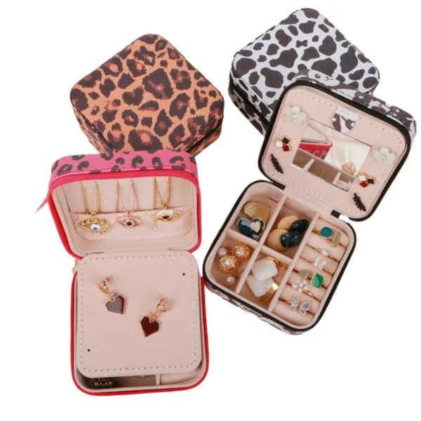 custom-design-printing-two-layers-zipper-closure-pu-leather-4