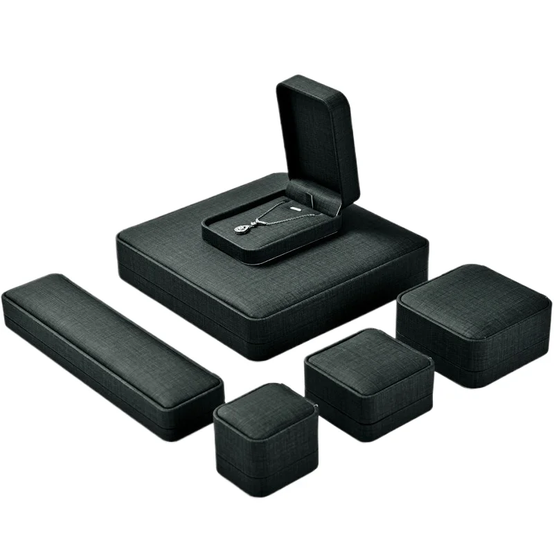 custom-logo-black-leather-jewellery-packaging-box-2