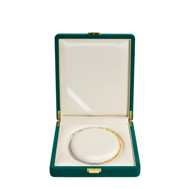 Fine Jewelry Leather Box