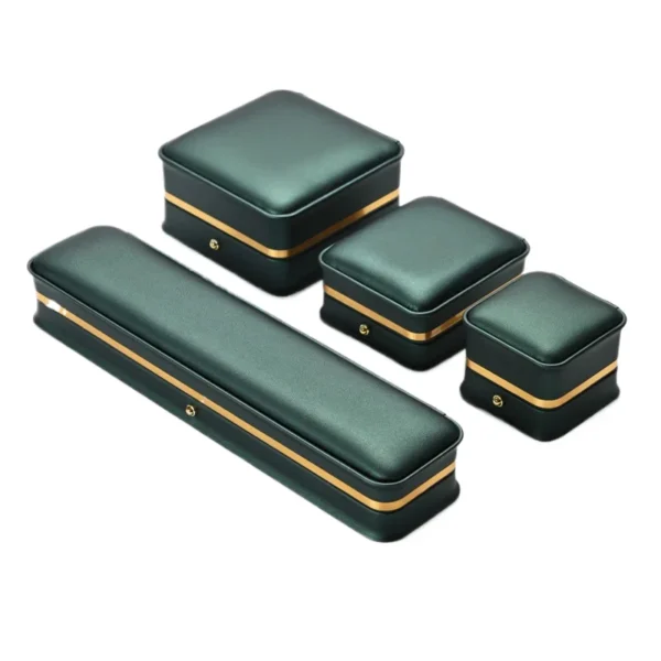 custom-logo-green-leather-jewelry-packaging-box-2