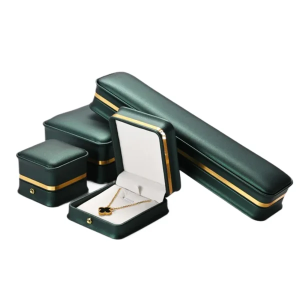 custom-logo-green-leather-jewelry-packaging-box-3