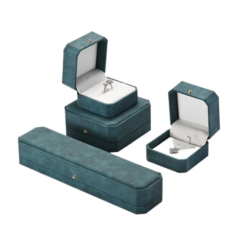 Leather Covered Jewelry Boxes — Velvet-Lined Wholesale