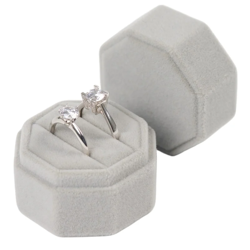 gray-hexagonal-velvet-ring-box-double-slot-3