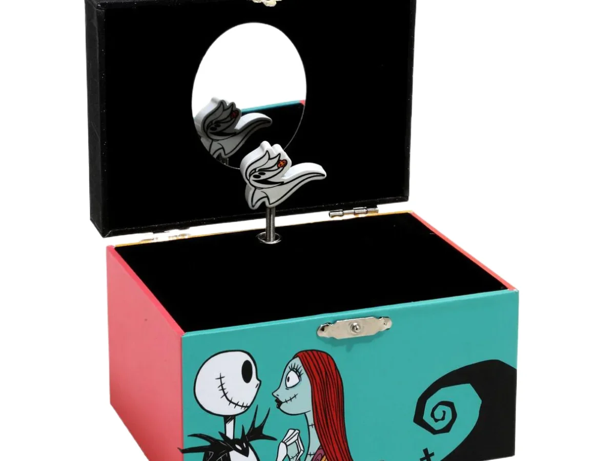 Musical Green Velvet Jewelry Box
