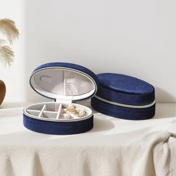 oval-velvet-travel-jewelry-box-ring-earring-organizer-13424447418763365.jpg