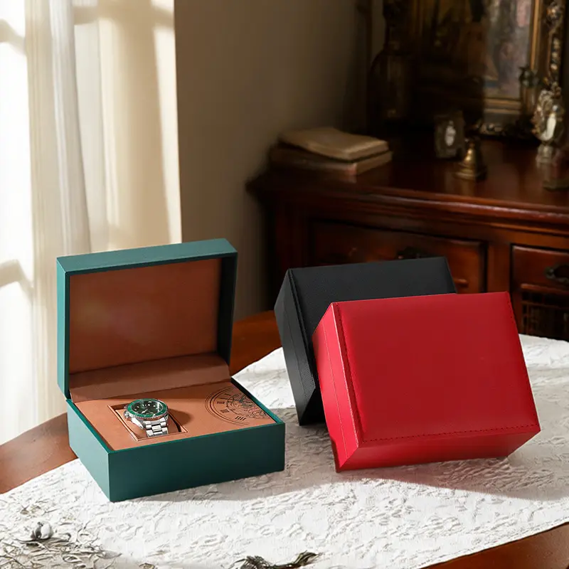 pu-leather-magnetic-watch-box-vintage-interior-13424444360365364.jpg