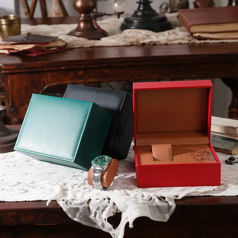 pu-leather-magnetic-watch-box-vintage-interior-13424444367117384.jpg