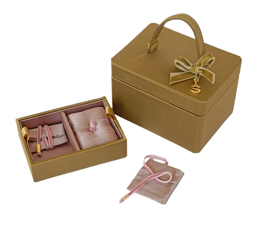 Portable Jewelry Display Boxes — travel-ready