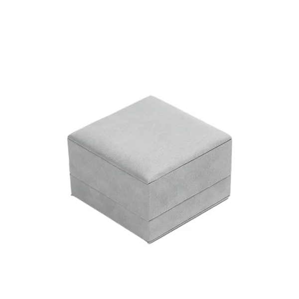 suede-flip-top-necklace-pendant-box-display-card-4