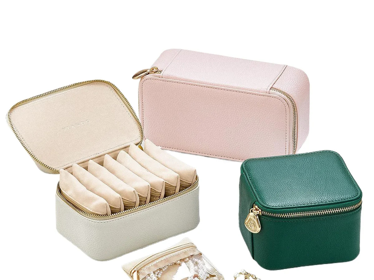 travel-jewelry-box-for-women-faux-leather-jewelry-box-with-6-2