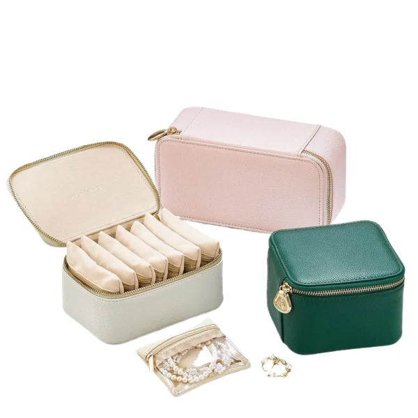 travel-jewelry-box-for-women-faux-leather-jewelry-box-with-6-2
