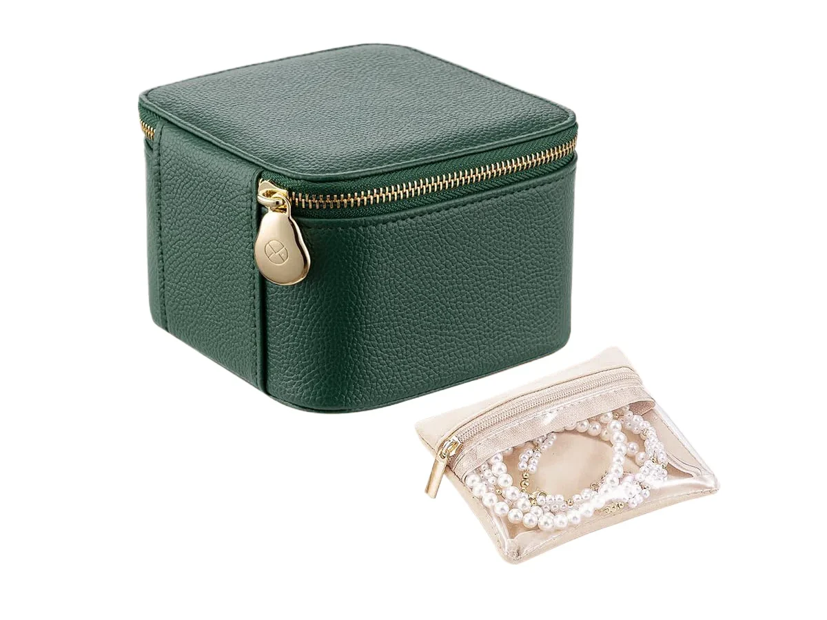 travel-jewelry-box-for-women-faux-leather-jewelry-box-with-6-4