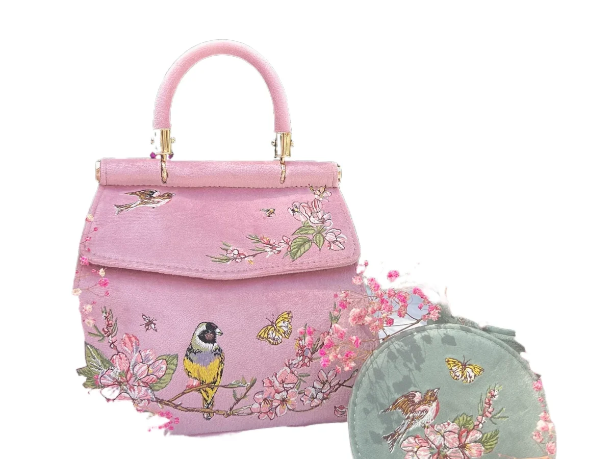 vintage-charm-embroidered-fabric-jewellery-packaging-box-rou-4