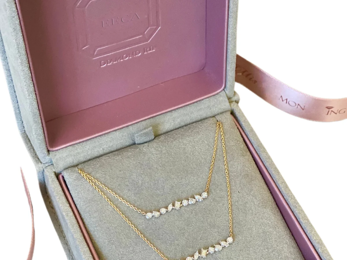 women-jewelry-box-with-bag-for-necklace-organizer-custom-emb-5