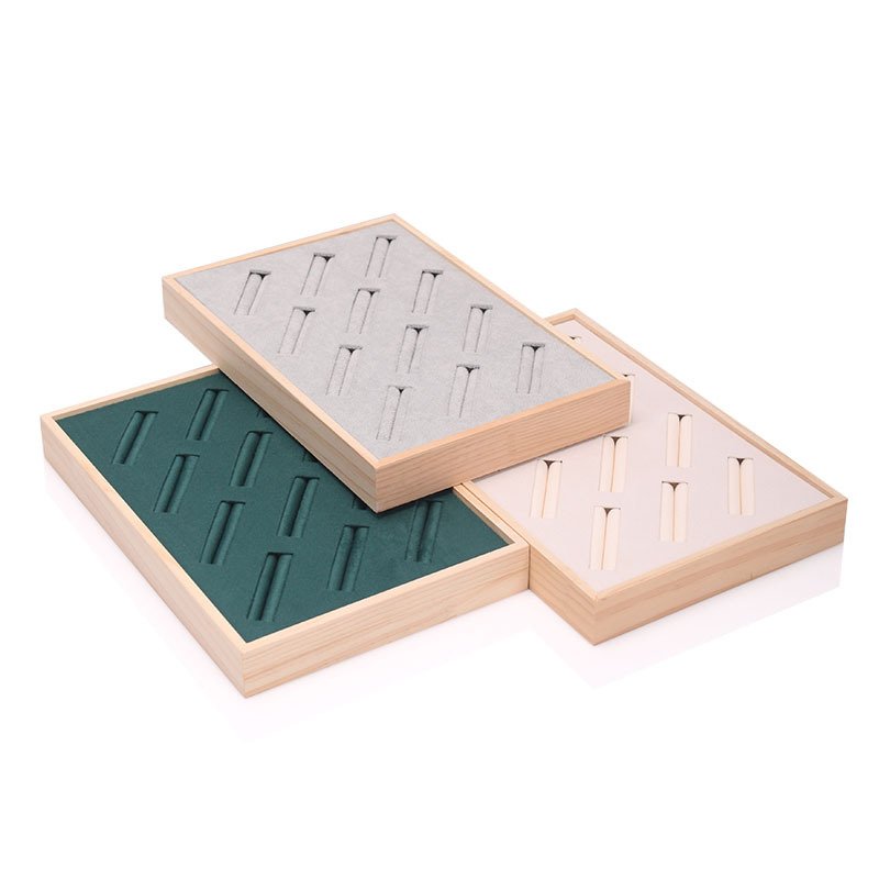 Bracelet and bangle insert display pads