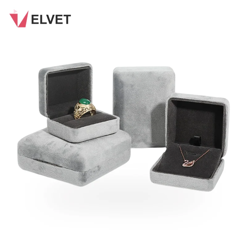 gray-velvet-jewelry-box-4