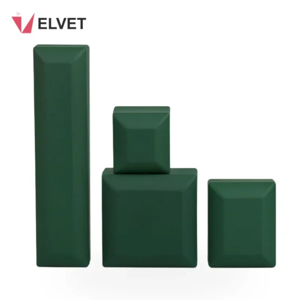 led-light-jewelry-box-seamless-lacquer-velvet-lining-5
