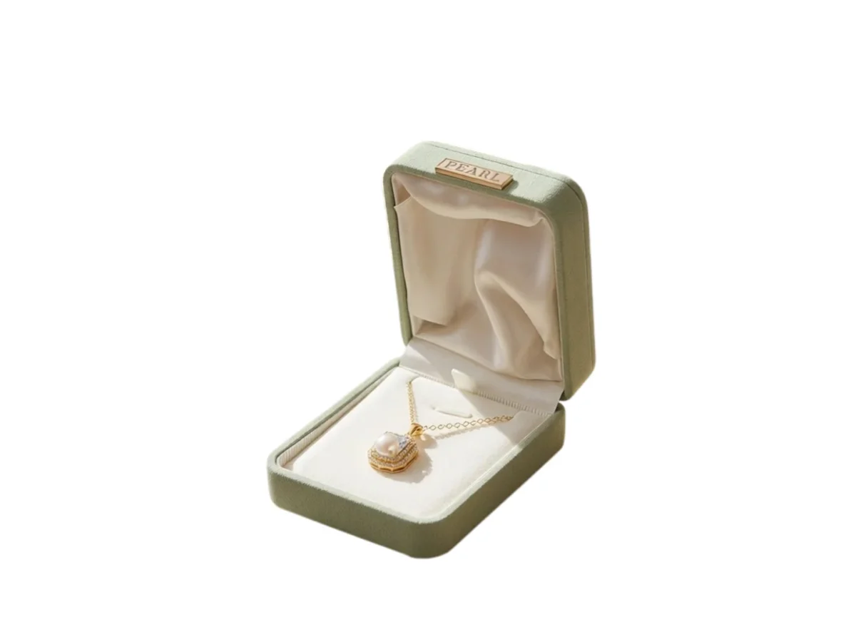 sage-green-velvet-jewelry-box-set-satin-lining-gold-plaque-5
