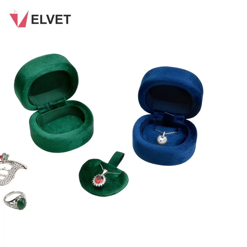 custom-rounded-velvet-necklace-box-4