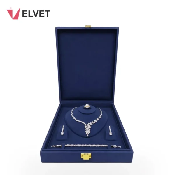 high-end-microfiber-jewelry-box-diamond-necklace-set-3